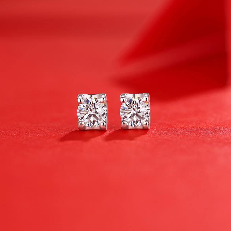 Belamol® Moissanite Series Sweet Cube Sugar Stud Earrings