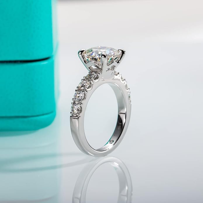 Belamol®️ Moissanite 2 Carat Round Cut Halo Ring