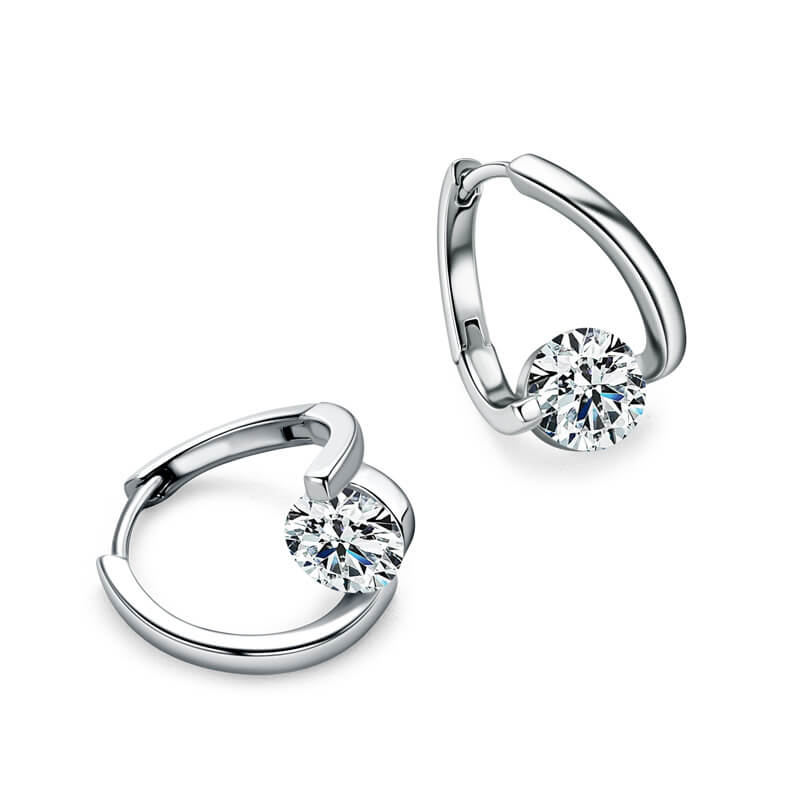 Belamol® Solitaire Round Moissanite Hoop Earrings